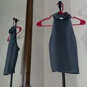 🌸$5 SALE‼️🌸 High neck tank